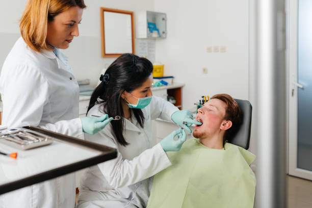 Best Emergency Gum Pain Relief  in Geneseo, IL